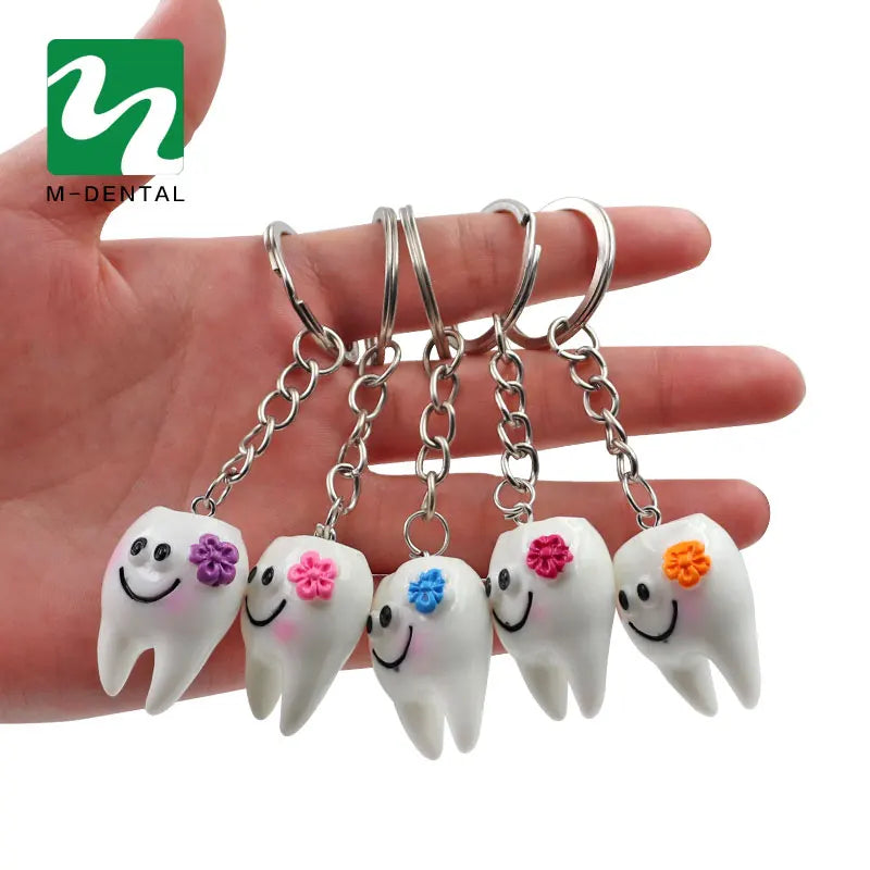 5pcs Dental Simulation Tooth Pendant Keychain Lovely Cartoon Dental Decorative Accessories Promotional Gifts